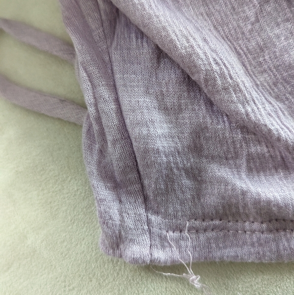 Lulu's top - Picture 5 of 5